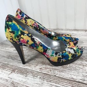 Bandalino Floral open toe pumps size 9.5M